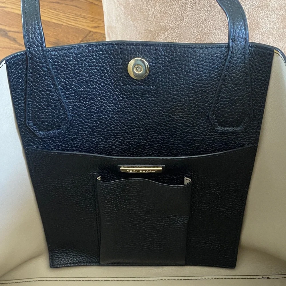 Tory Burch Perry Tote Black